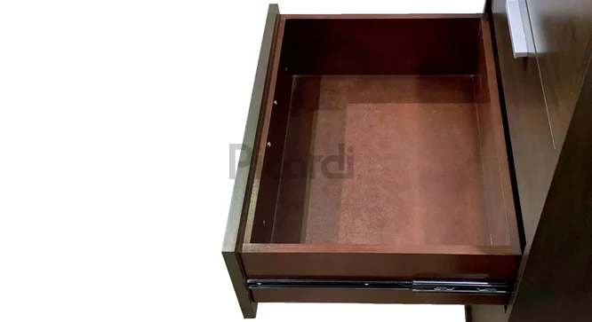 Cajón de mueble para zapatos